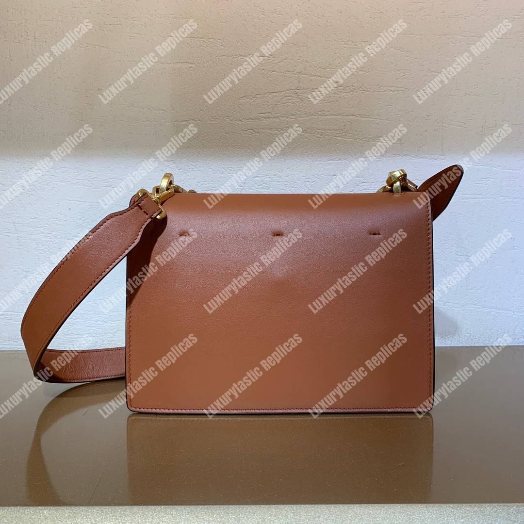 F**di kan u leather bag brown