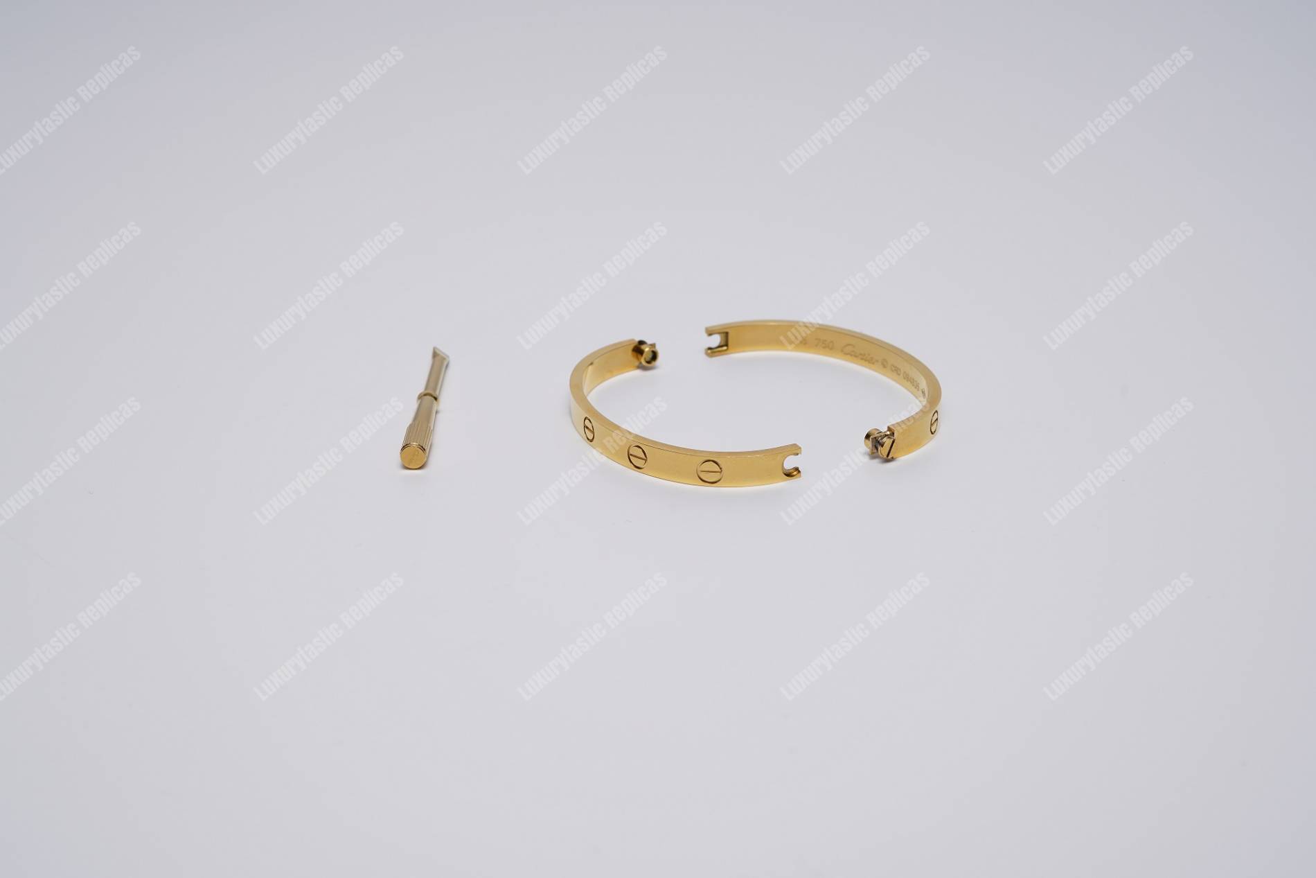 Cartier Love Bracelet Replica