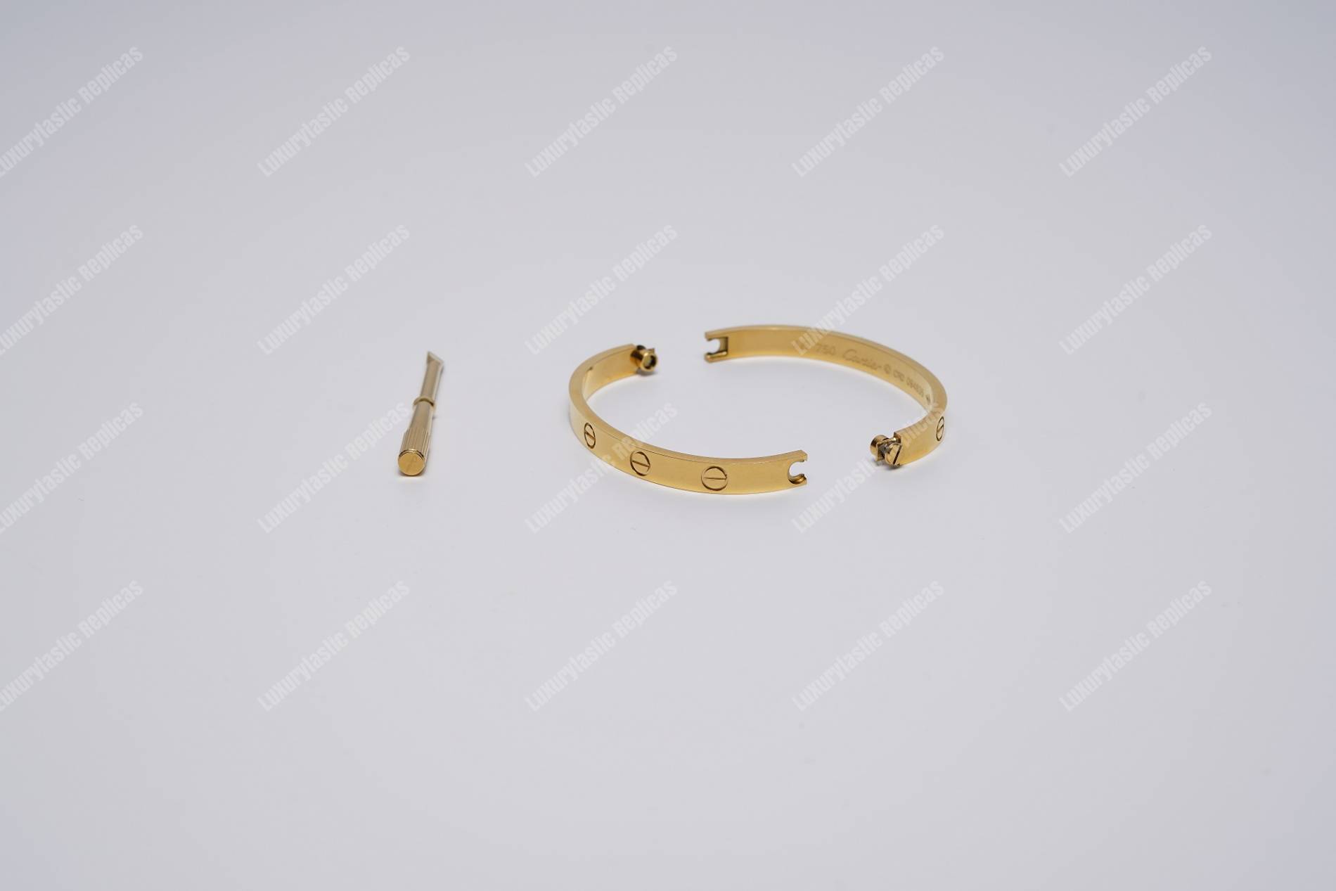 Cartier Love Bracelet Replica