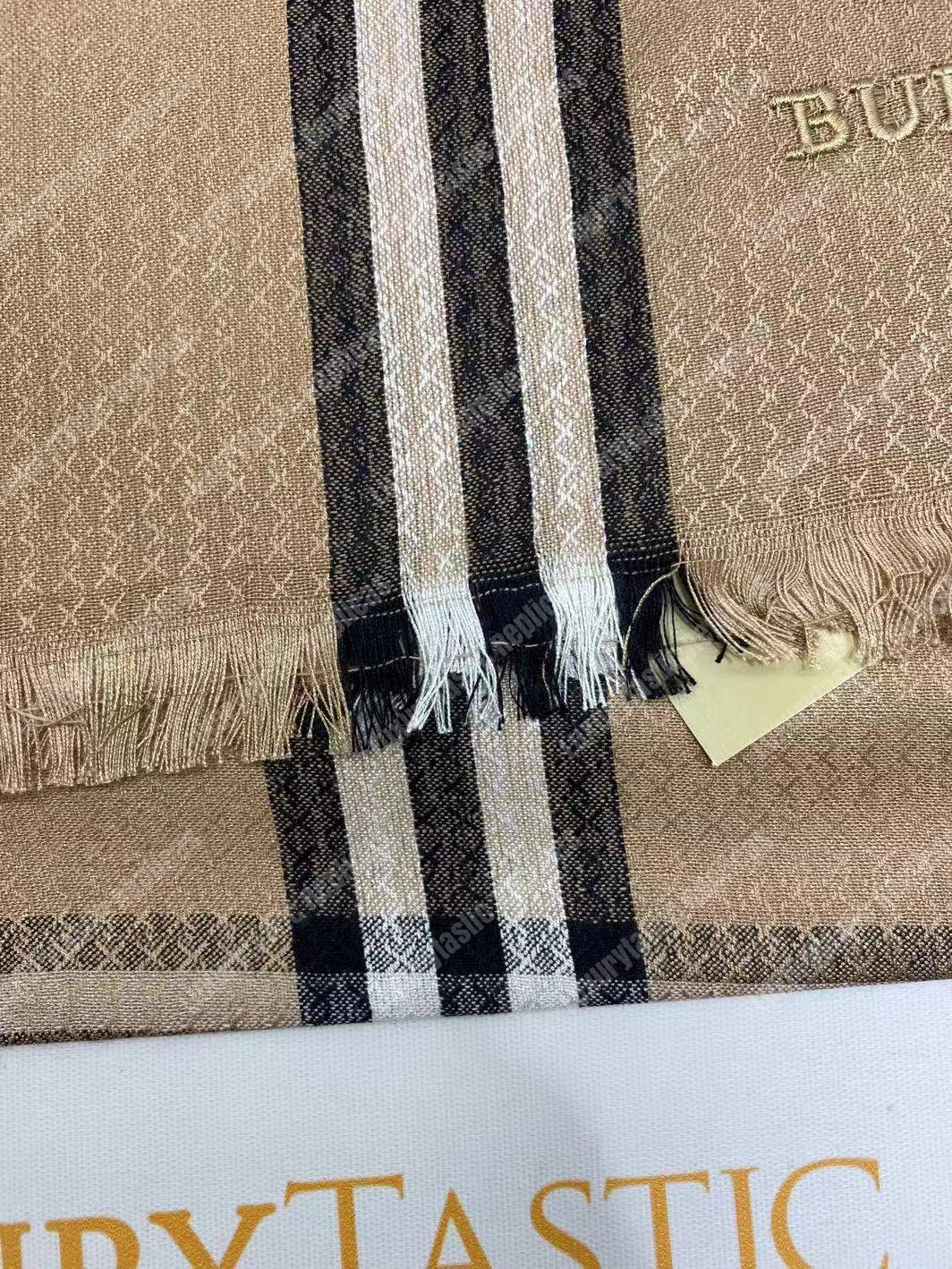 B**rry check cashmere scarf archive beige