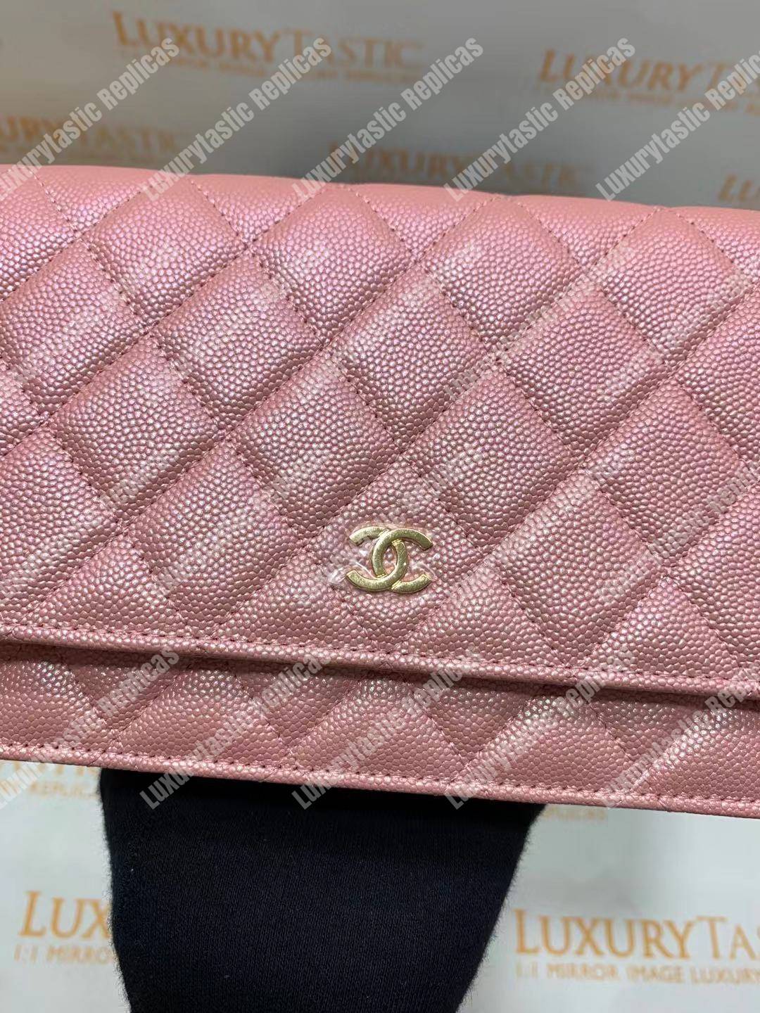Ch*el wallet on chain – woc classic caviar silver-toned metal pink