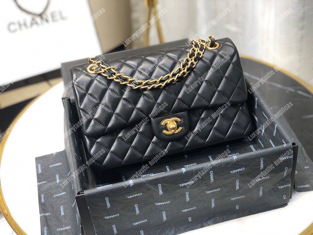 Ch*el classic medium flap bag black lambskin