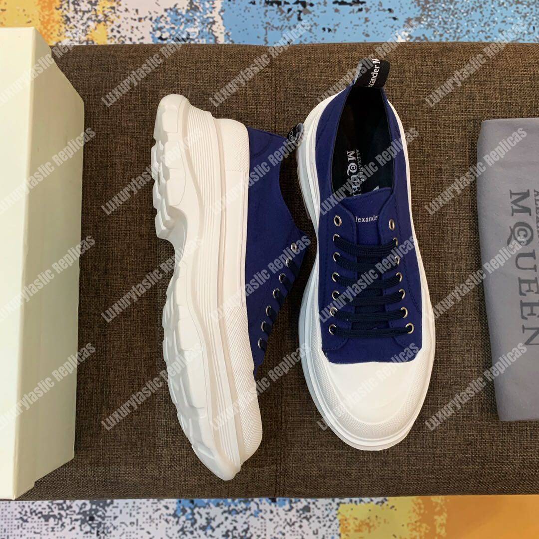 Alexander Mcqueen Tread Slick Lace Up Blue