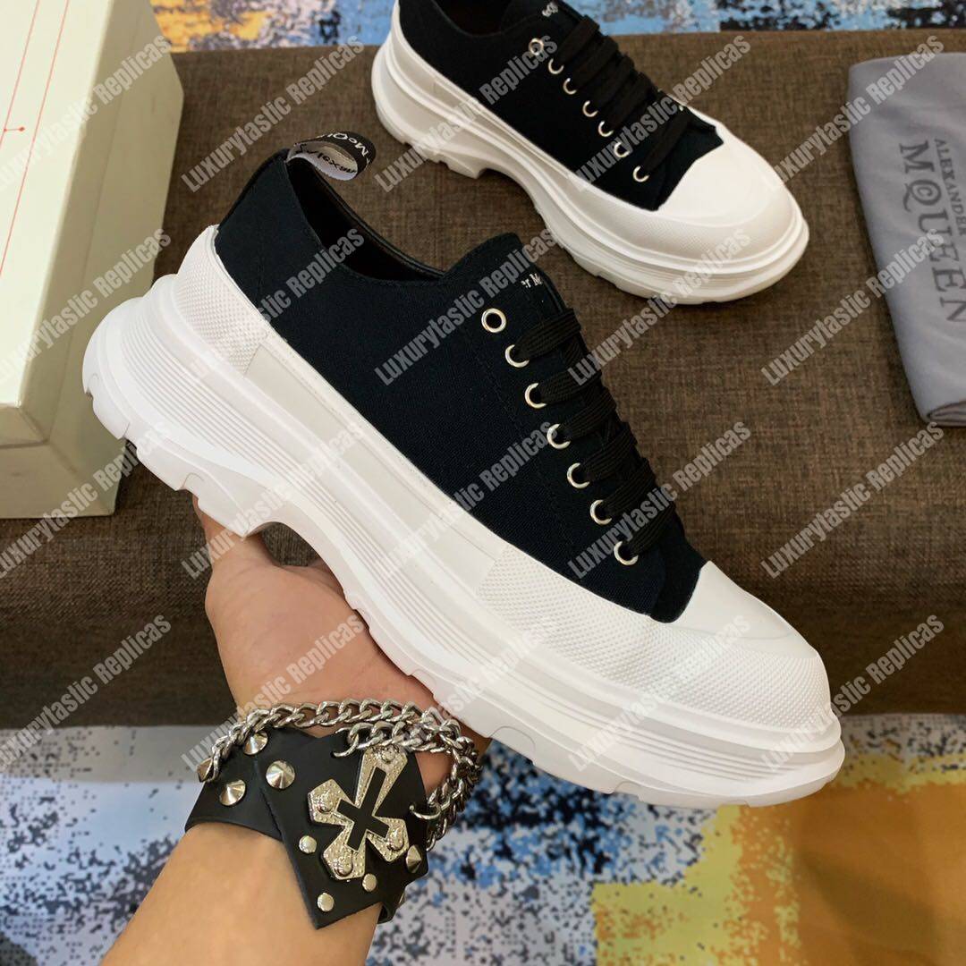 Alexander Mcqueen Tread Slick Lace White