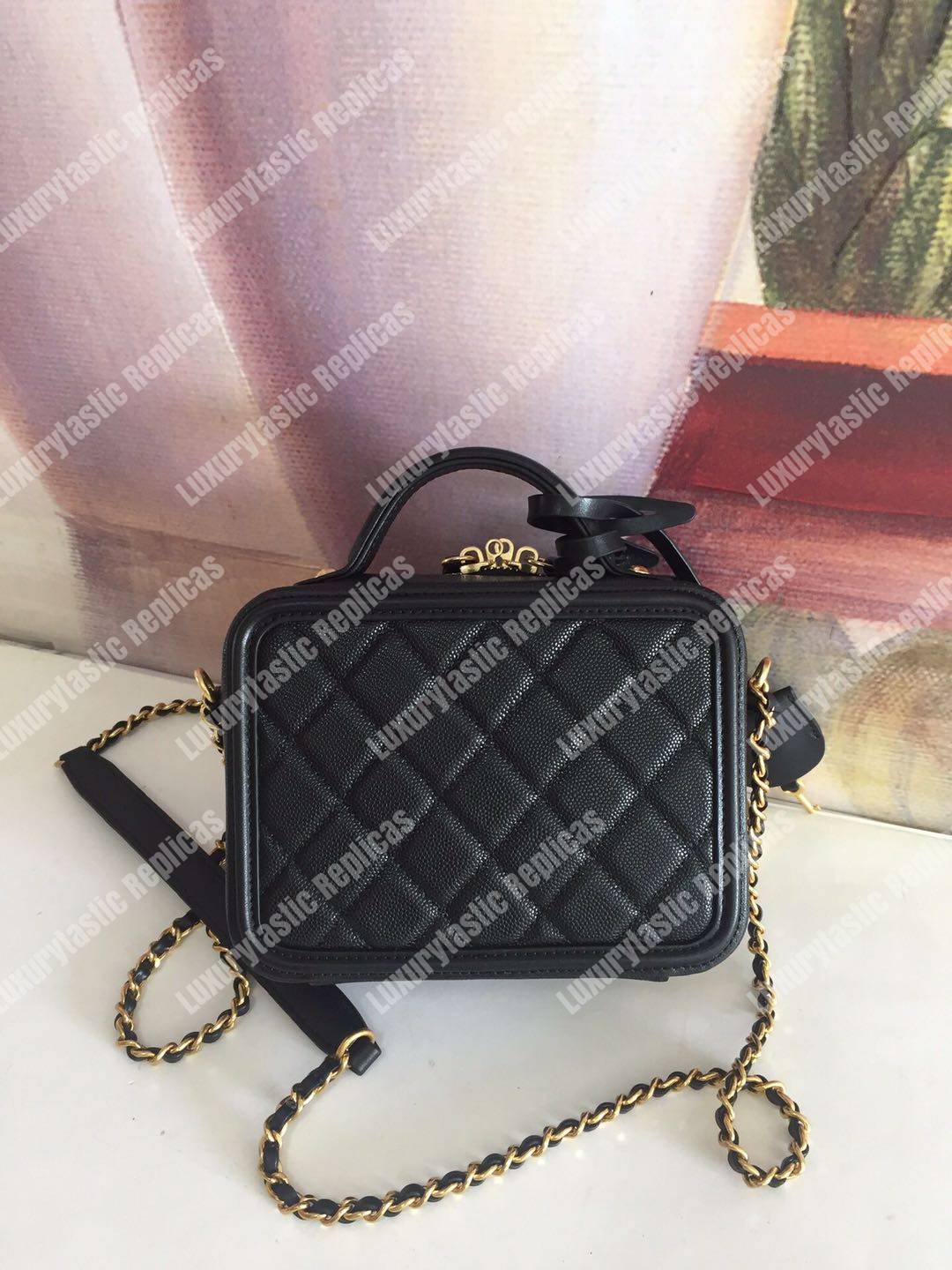 Ch*el small vanity case black