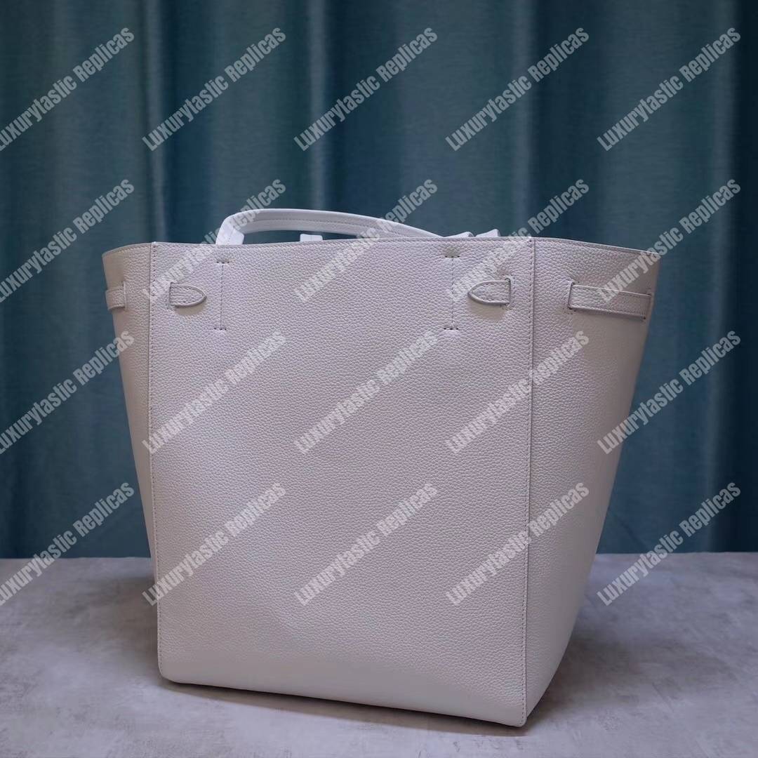 Ce**e small cabas phantom in soft grained calfskin light grey