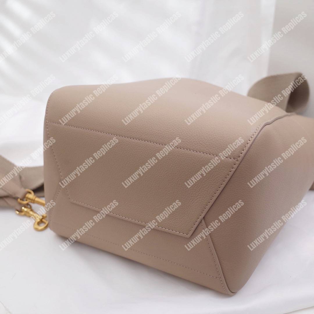 Ce**e sangle bucket bag in soft grained calfskin taupe