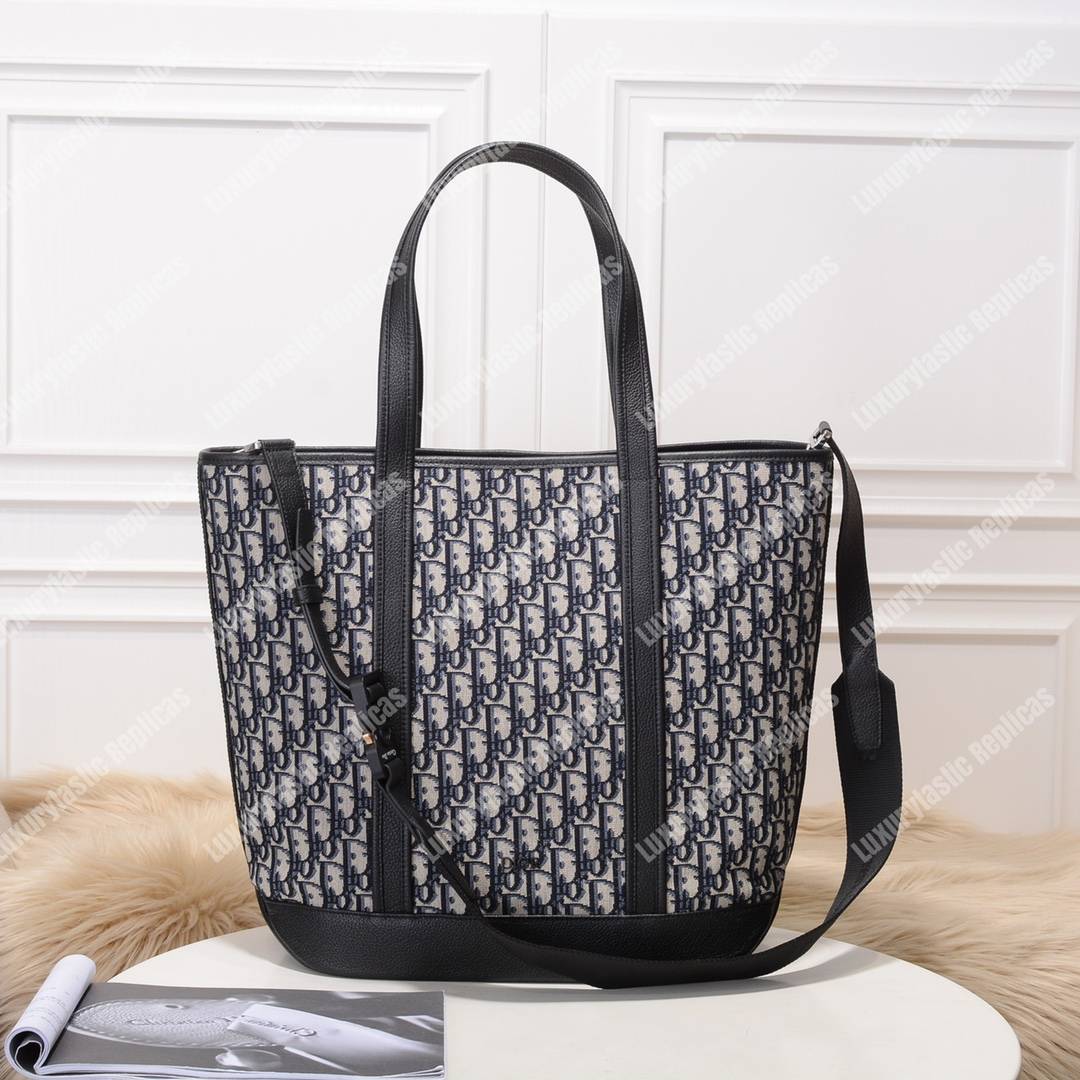 D*or oblique tote