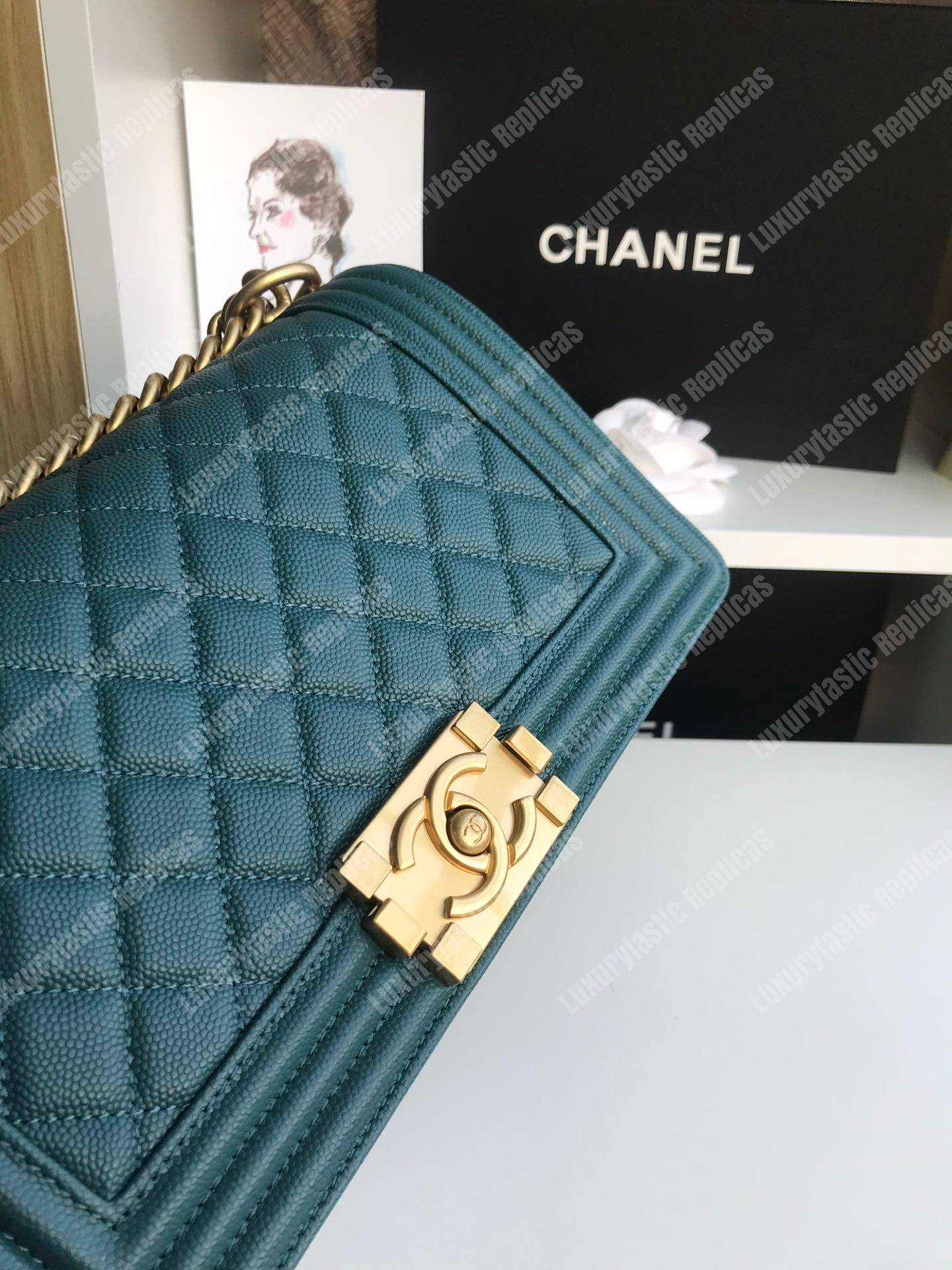 Ch*el boy medium handbag vert