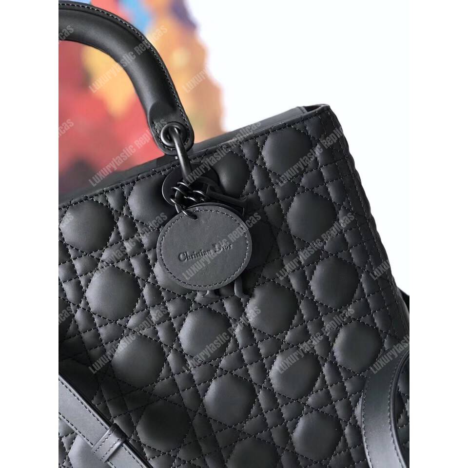 lady D*or ultra-matte tote bag black