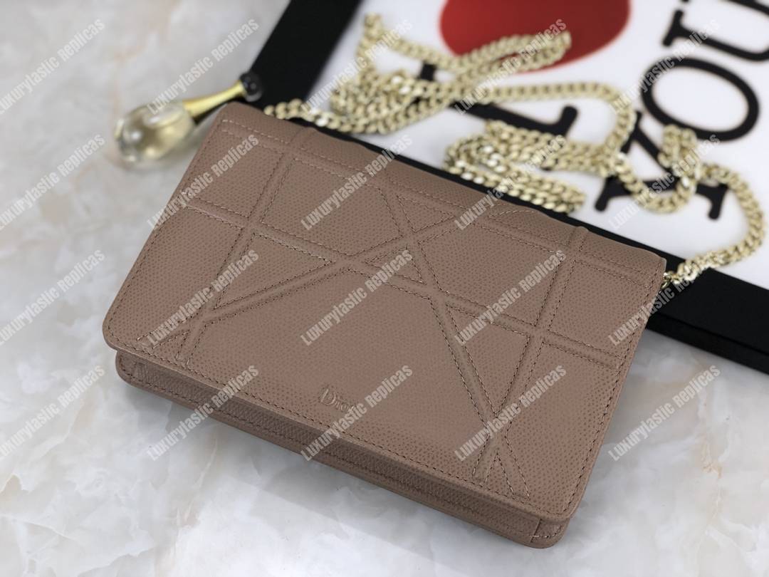 D*orama calfskin clutch pale pink