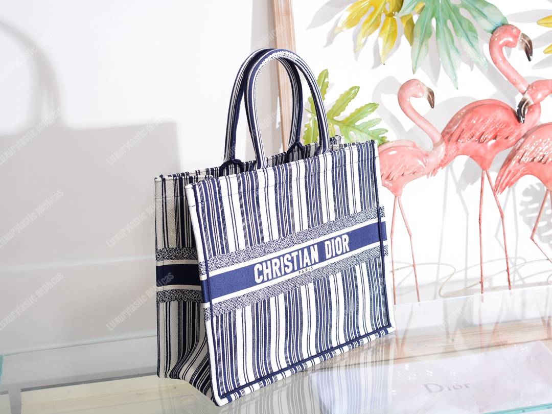 D*or book tote bag marbella exclusive blue