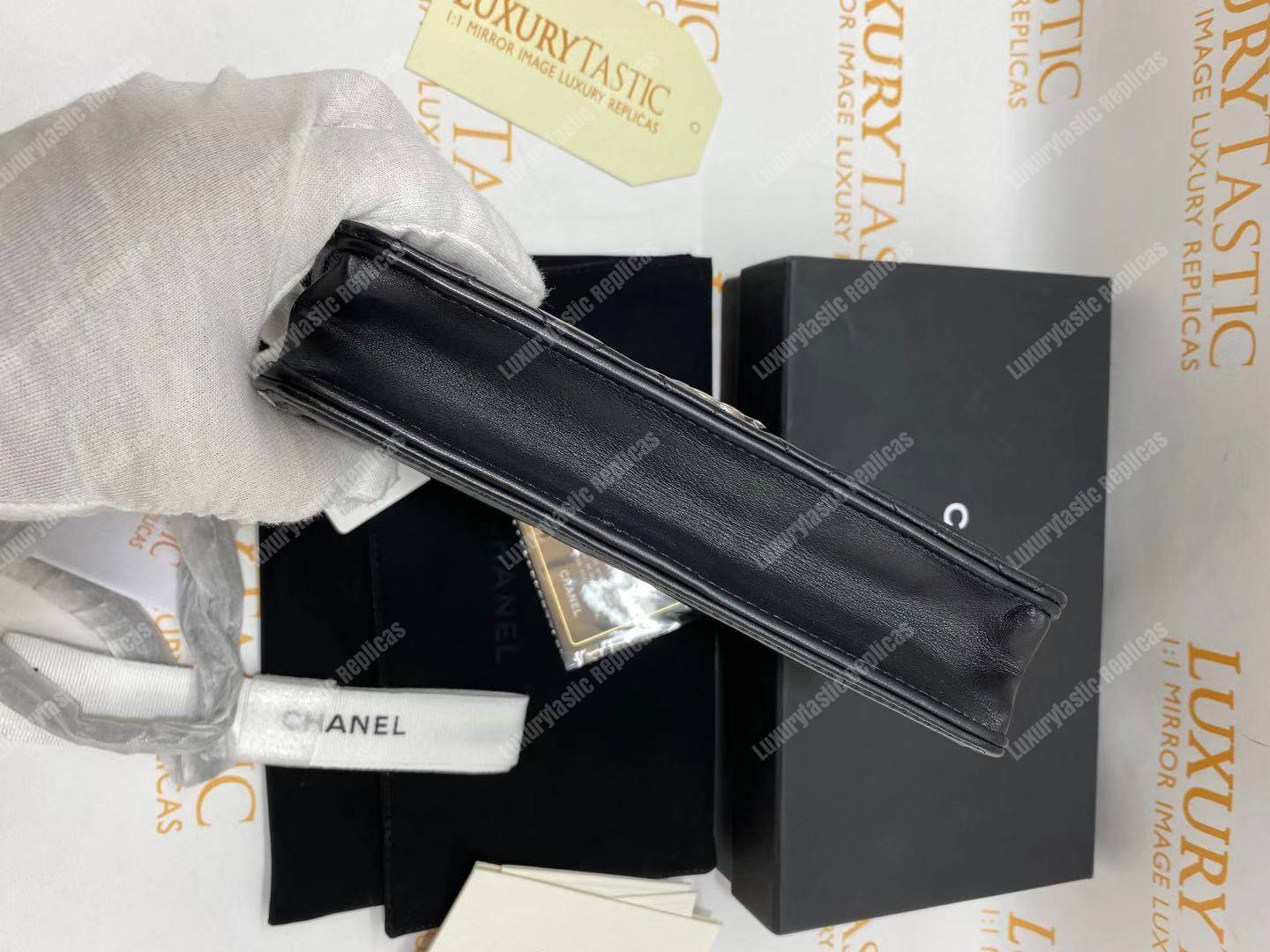 Ch*el le boy wallet on chain – woc black quilted lambskin silver-toned