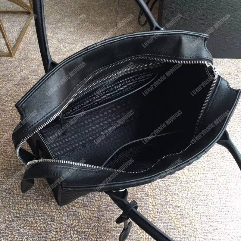 Pra*a diagramme leather handbag black