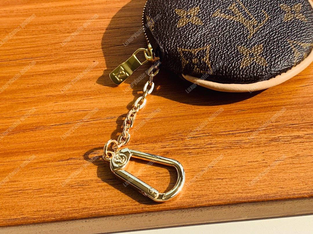 LV Round Coin Purse Monogram with Chain