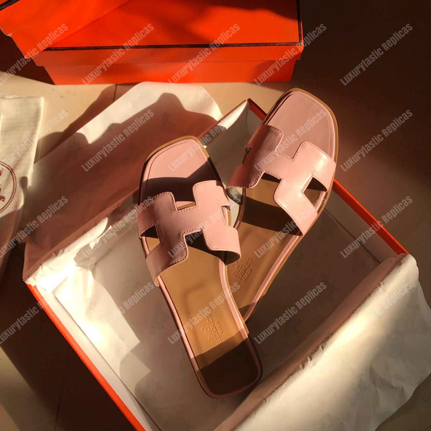H**mes oran sandal calfskin leather baige