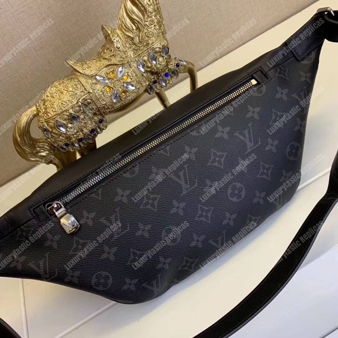 LV Discovery Bumbag Monogram Eclipse