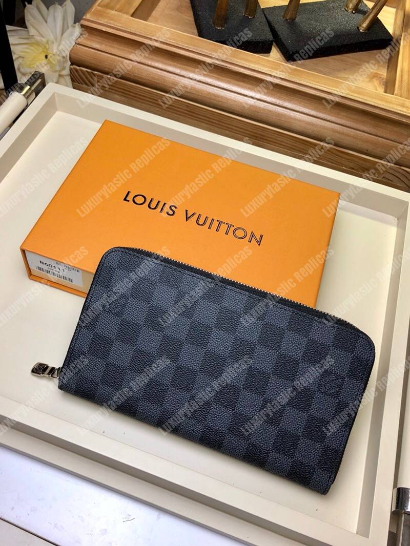 LV Zippy Organizer Damier Graphite
