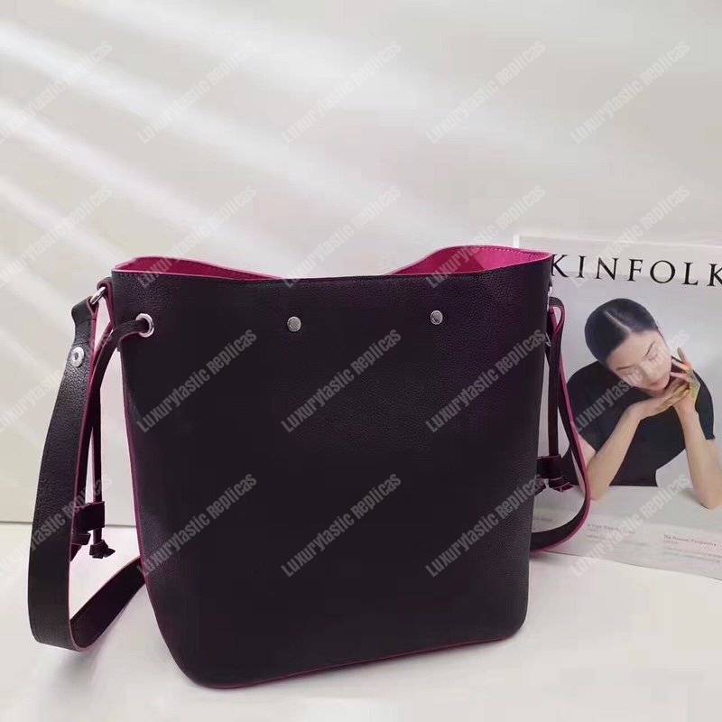 LV Lockme Bucket Noir