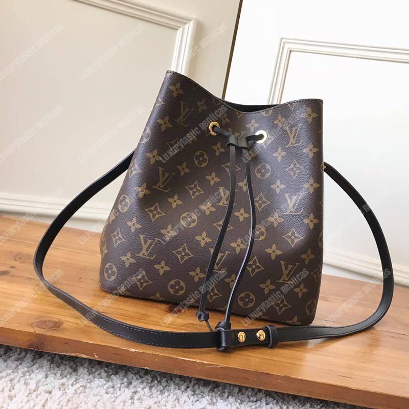 LV NéoNoé Bag Monogram Black
