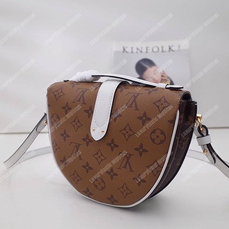 LV Chantilly Lock Monogram Reverse Blanc