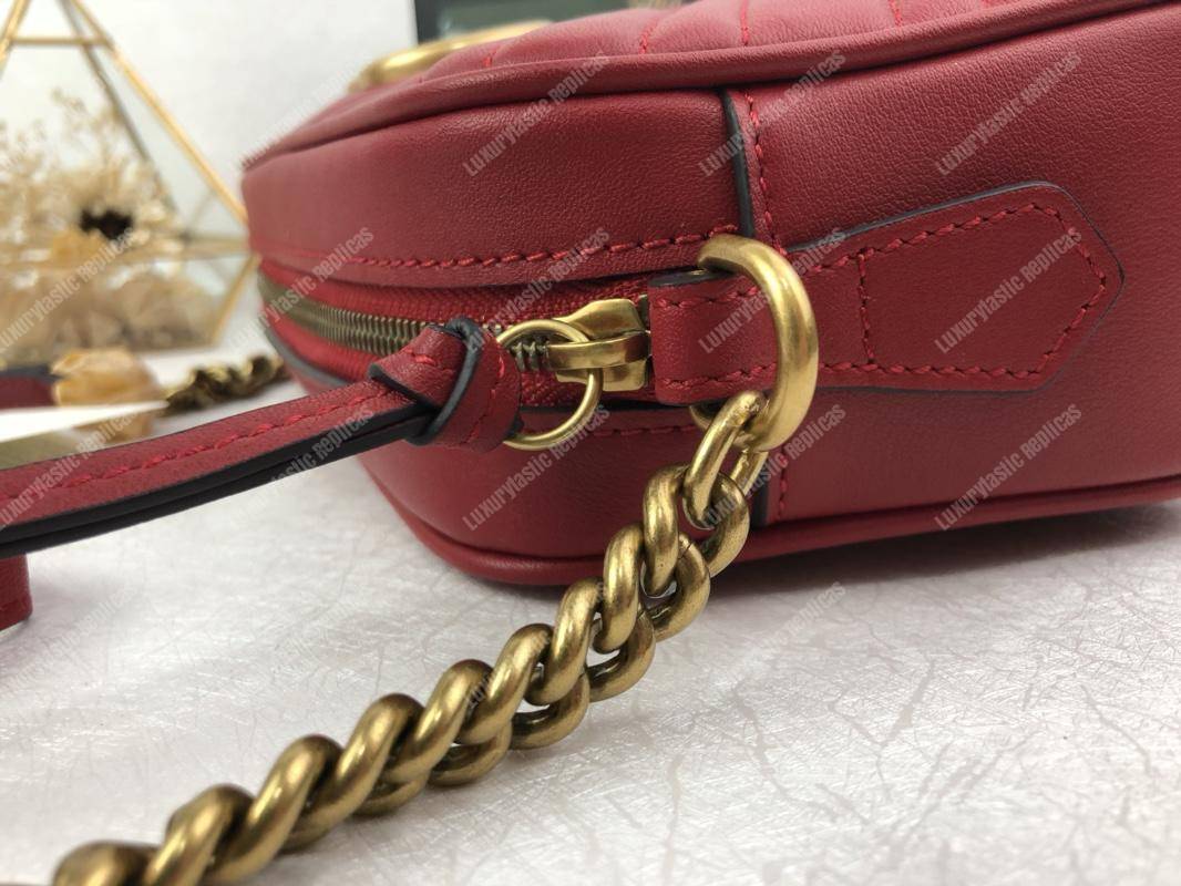 G*u*i gg marmont small matelassé shoulder bag hibiscus red