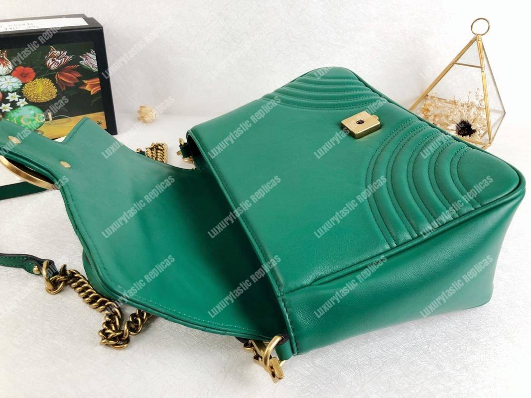 G*u*i gg marmont small top handle bag emerald matelassé