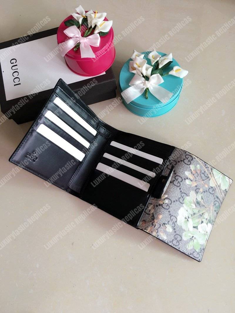 G*u*i gg blooms french flap wallet white