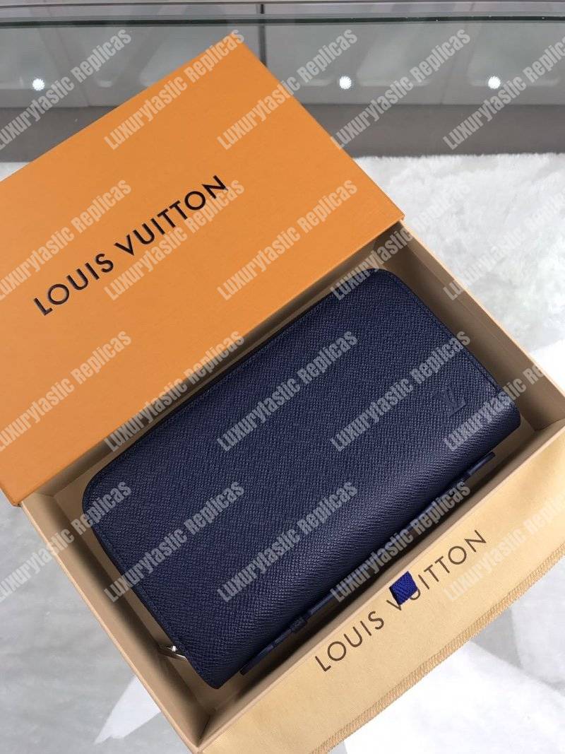 LV Zippy XL Wallet Taiga Bleu Marine