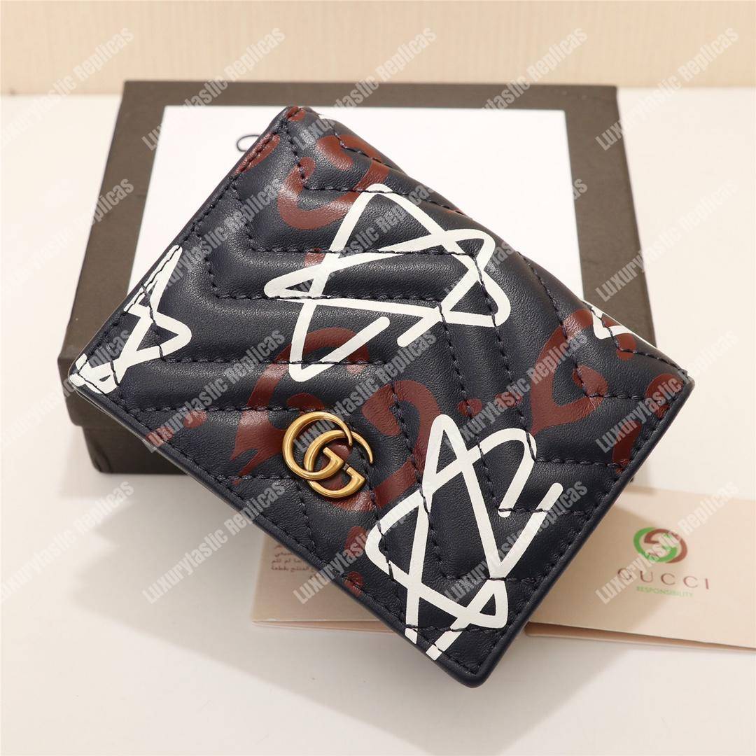 G*u*i gg brown G*u*ighost print matelassé card case wallet black