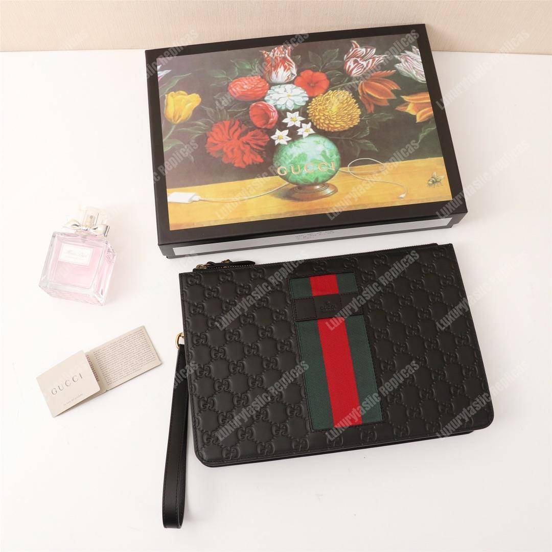 G*u*i signature leather men’s bag green red web