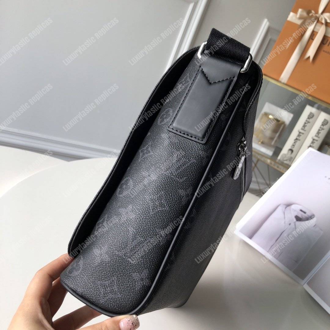 LV District MM Monogram Eclipse Canvas
