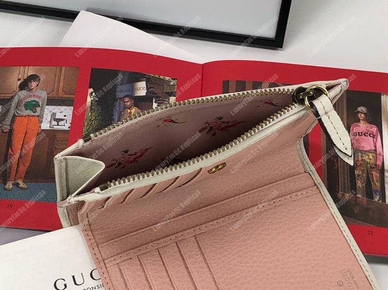 G*u*i leather card case wallet with bow white