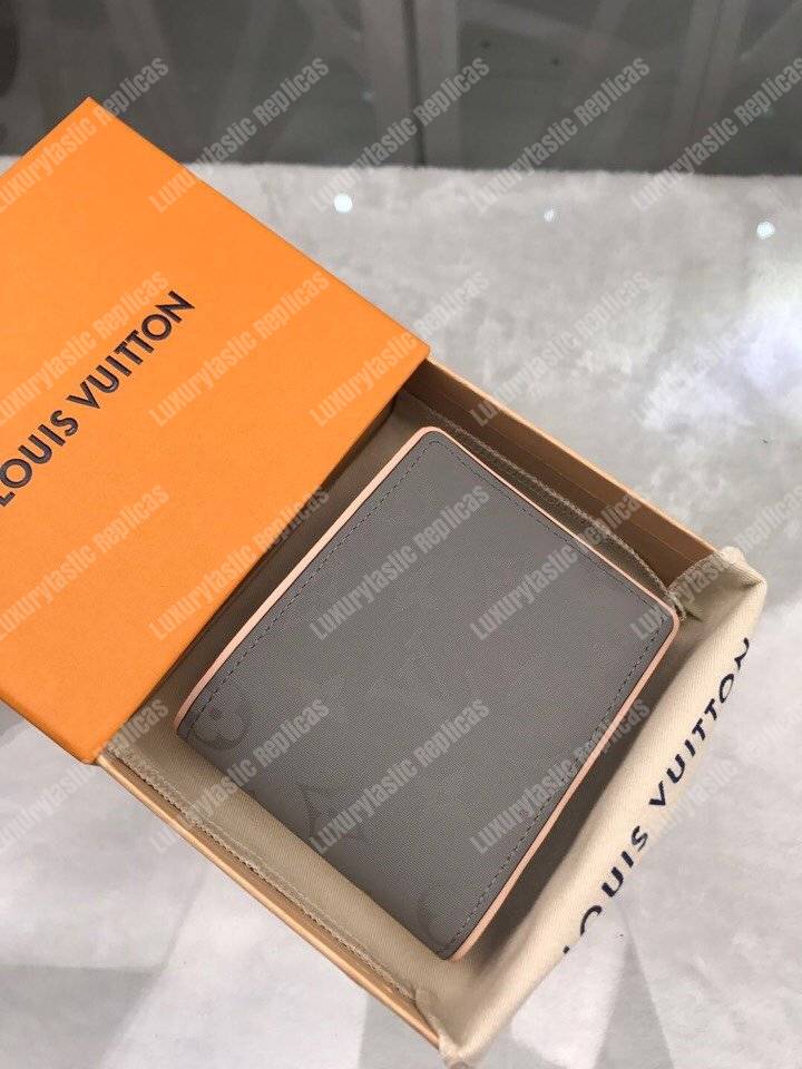 LV Fall-Winter 2018 Multiple Wallet Monogram Titanium