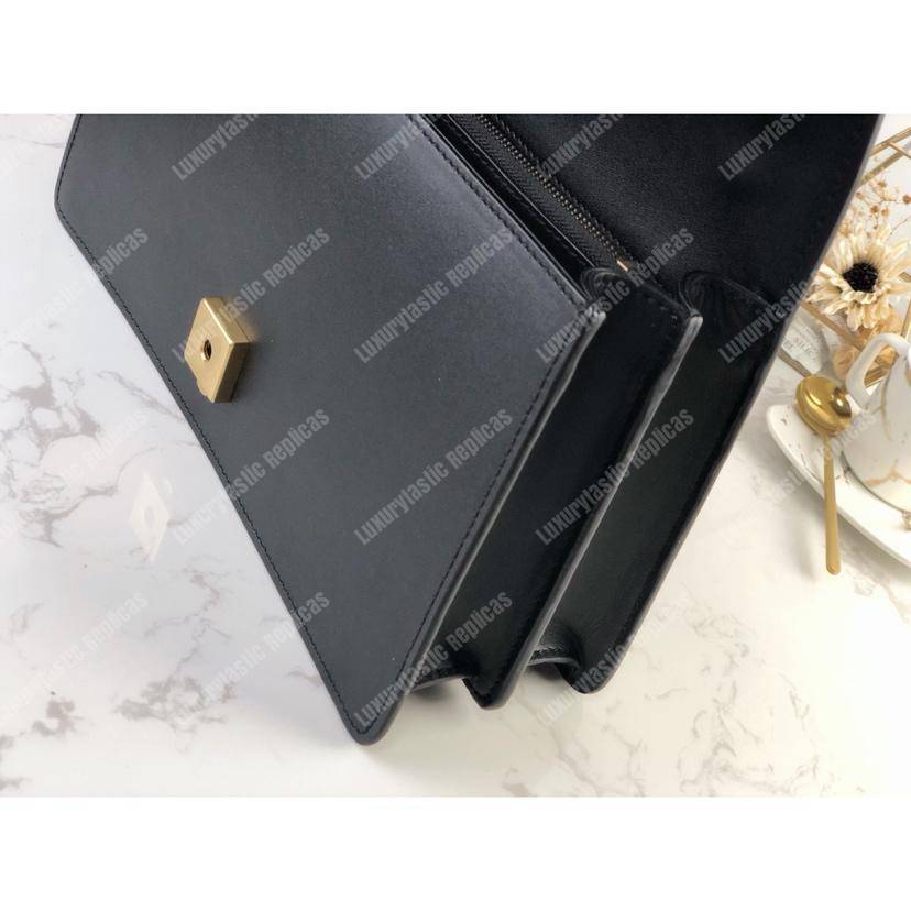 G*u*i gg marmont leather shoulder bag black