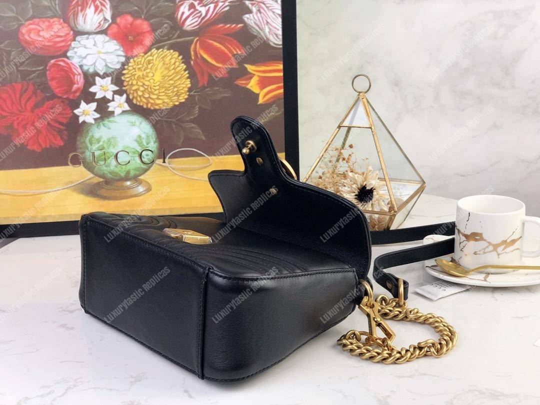 G*u*i gg marmont mini top handle bag black