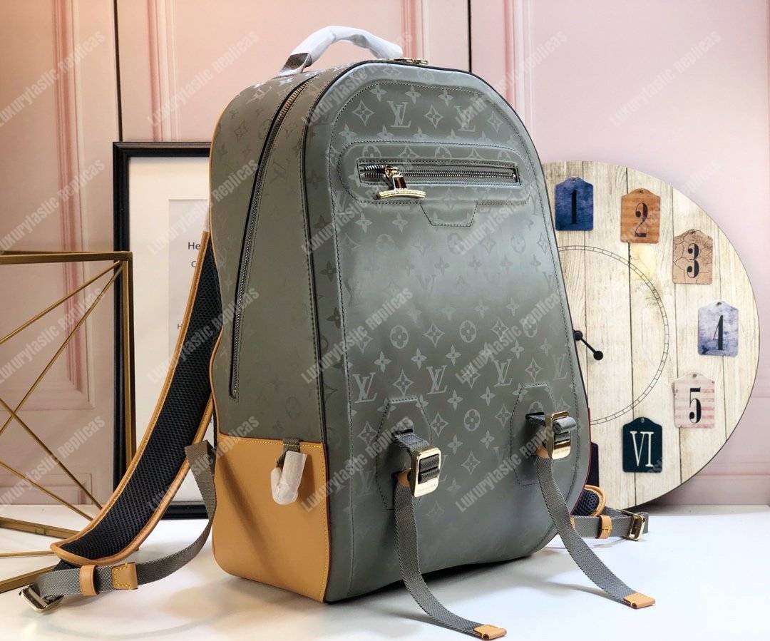LV Backpack GM Monogram Titanium