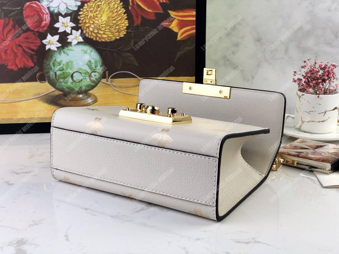 G*u*i padlock bee star small shoulder bag white