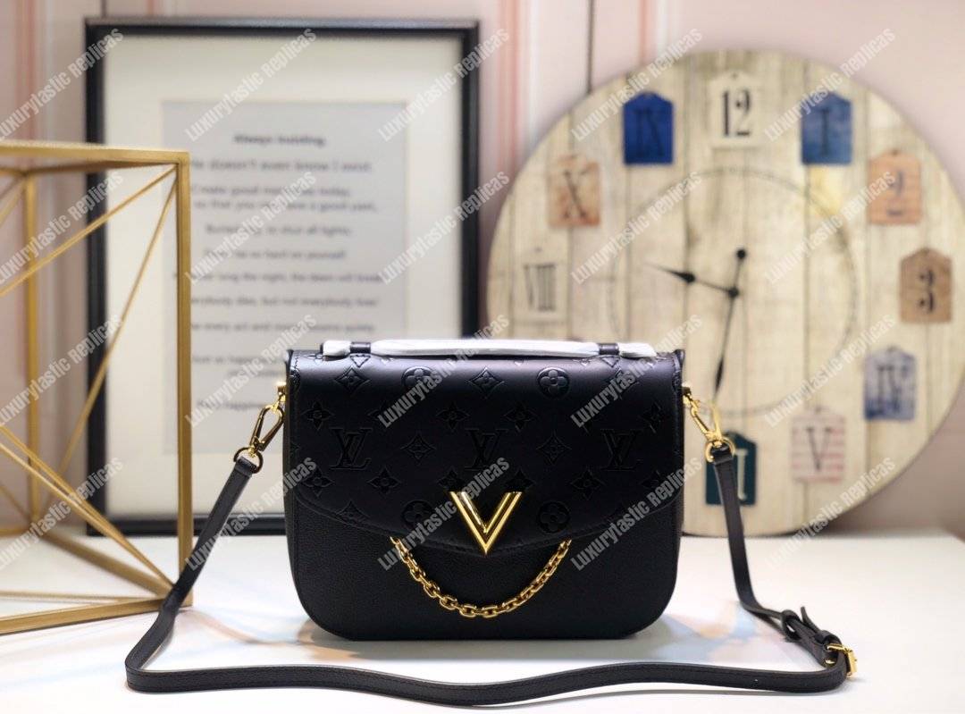 LV Very Messenger Handbag Monogram Noir