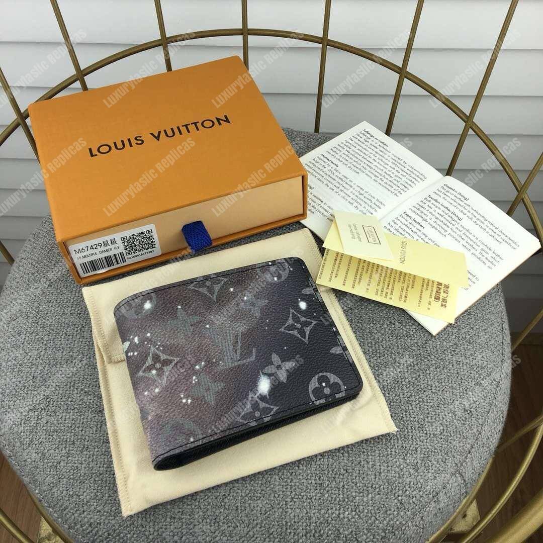 LV Spring-Summer 2019 Multiple Wallet Monogram Galaxy Canvas