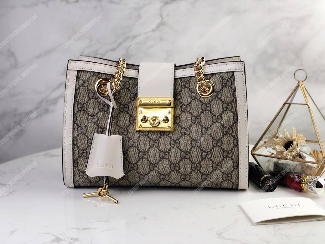 G*u*i padlock small shoulder bag white
