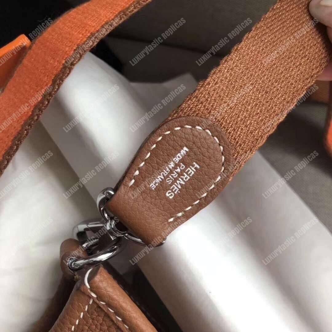 H**mes mini evelyne iii 17 clemence bag gold