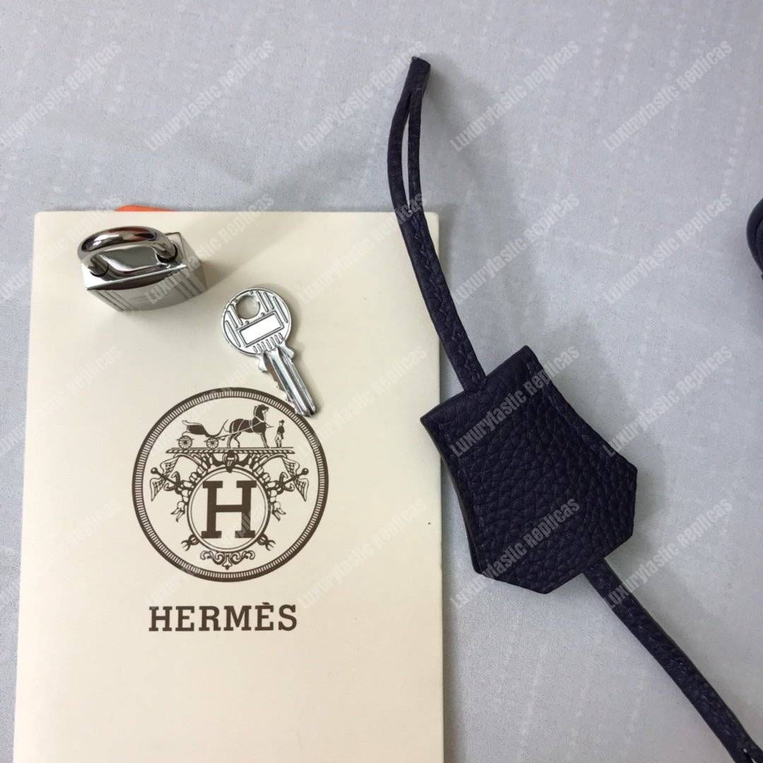 H**mes kelly 32 togo sapphire blue silver-toned hardware