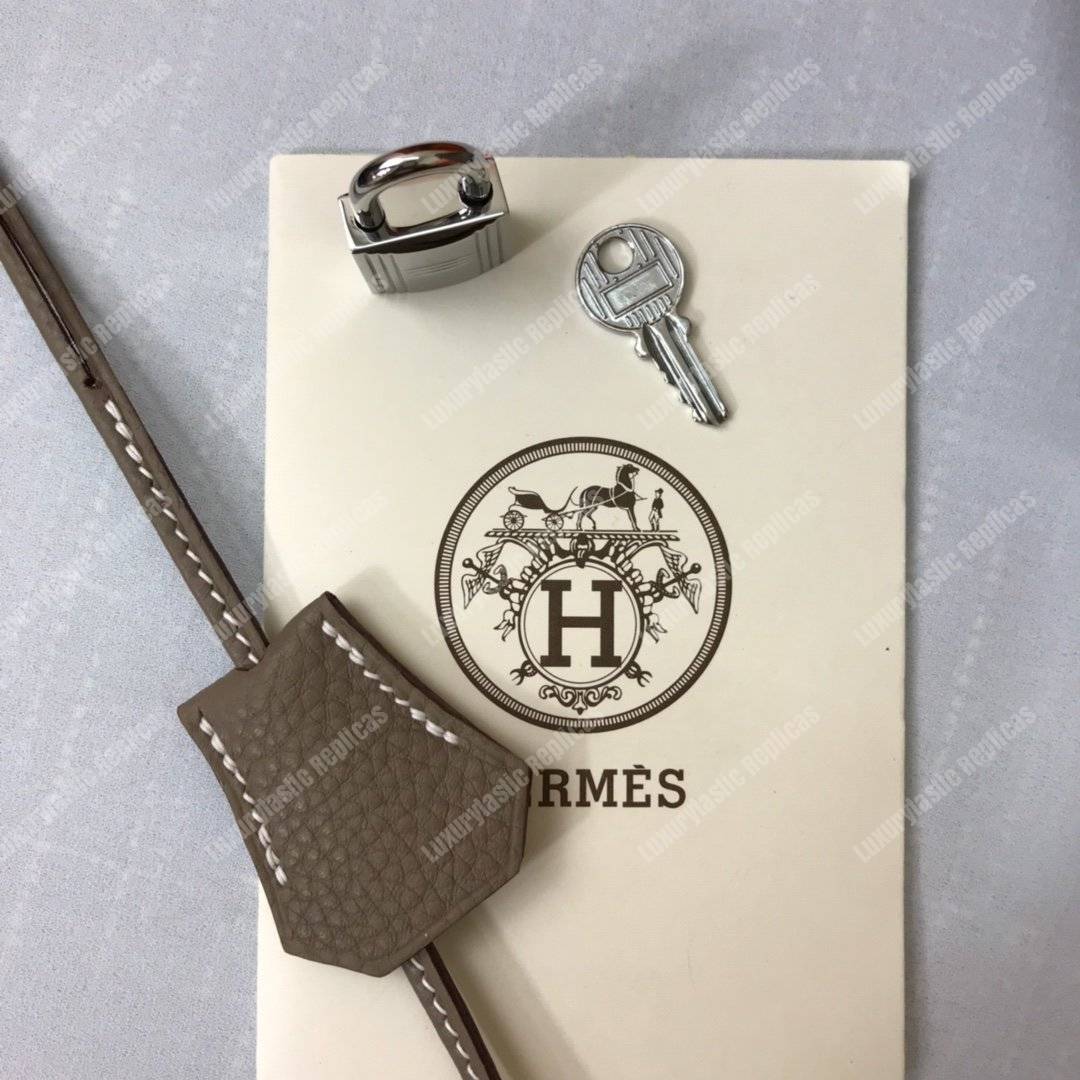 H**mes kelly 25 togo etoupe gold-toned hardware
