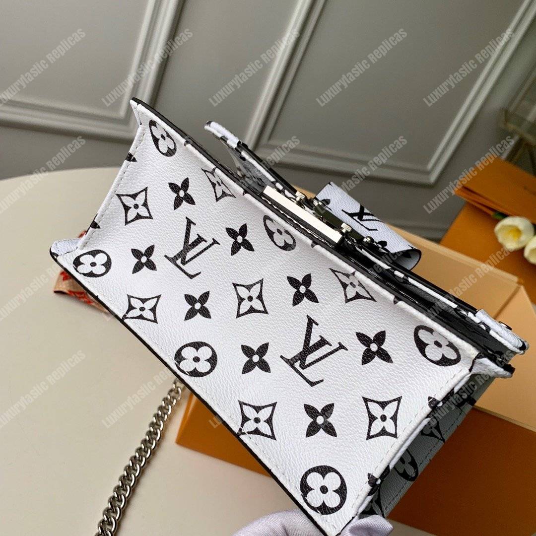 LV Wynwood Monogram Vernis Noir