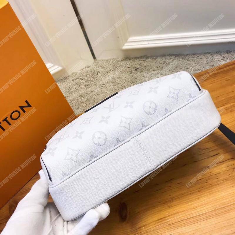 LV Outdoor Messenger K45 Taiga Monogram Blanc