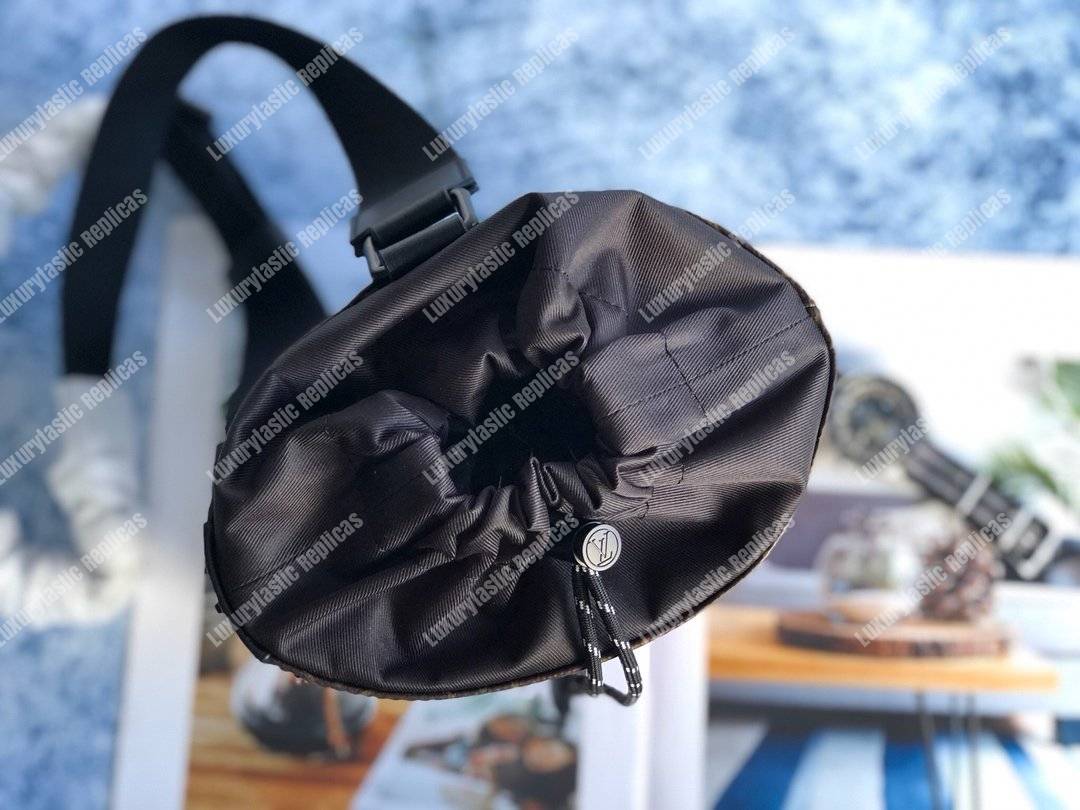 LV Chalk Sling Bag Monogram Marron