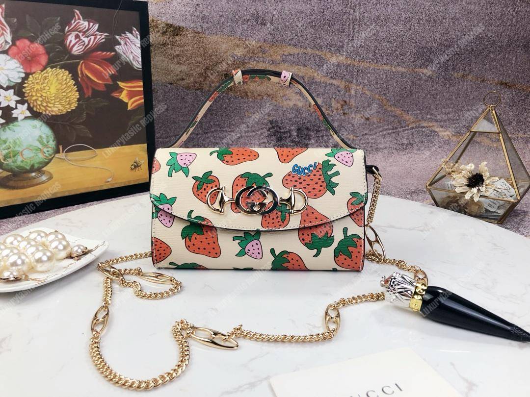 G*u*i zumi strawberry print mini bag