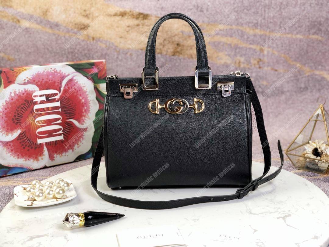 G*u*i zumi grainy leather small top handle bag black