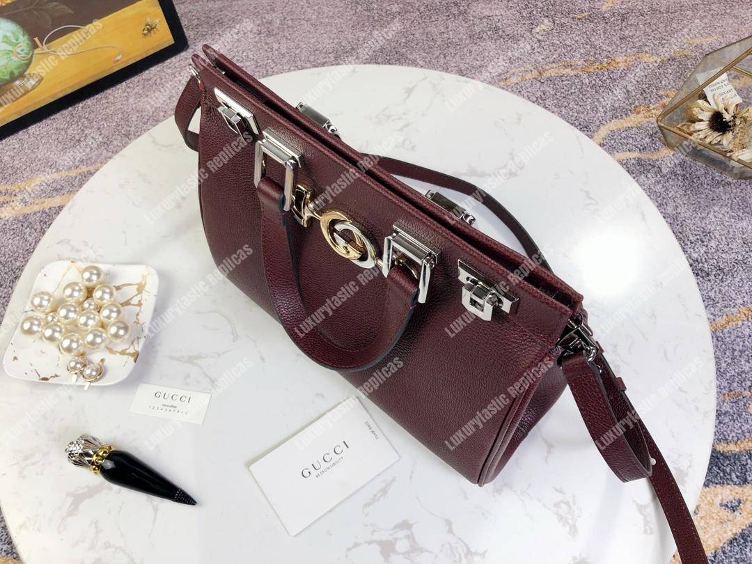 G*u*i zumi grainy leather small top handle bag burgundy